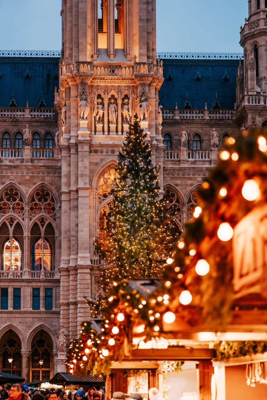 Christkindlmarkt, Rathausplatz